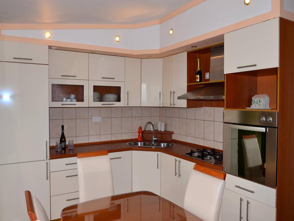 Apartman Julienne Kaštela Екстериор снимка